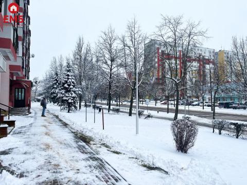 Lokal handlowy 100 m2  Okazja