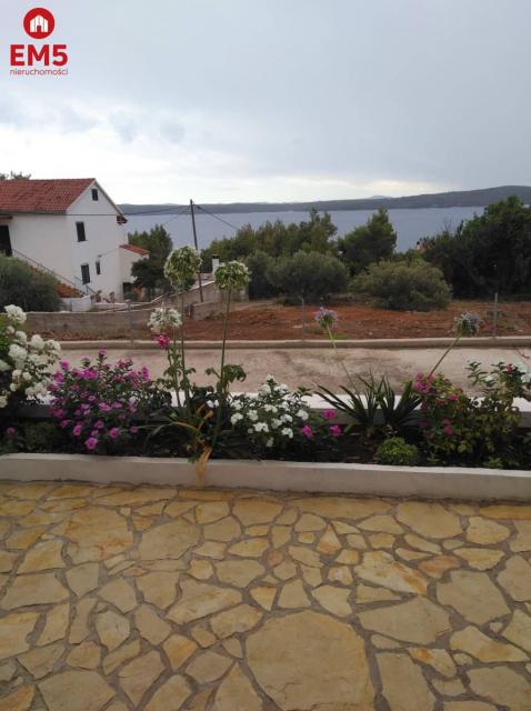 Dom podzielony na apartamenty wyspa Hvar