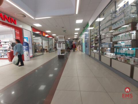 Business premises for rent