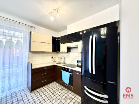 Zabudowa Szeregowa    Atrakcyjna Okolica