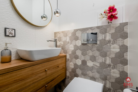 Trzy pokoje, duży balkon, Centrum