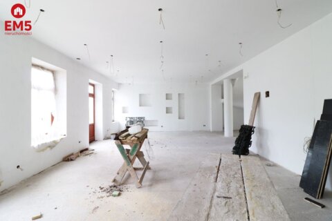 Geschäftsräume zu verkaufen