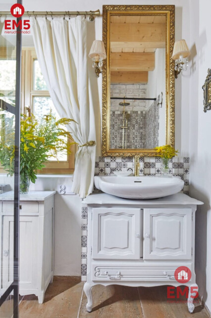 Dwa domy blisko jeziora – Serwy, gm. Płaska