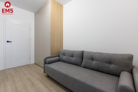 Apartament 3-pokojowy, winda, klima