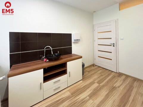 Lokal wyposażony okazja!