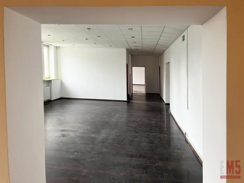 Business premises for rent