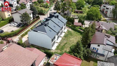 Szeregówka z garażem