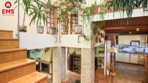 Dom z sauną i oranżerią, Jaroszówka