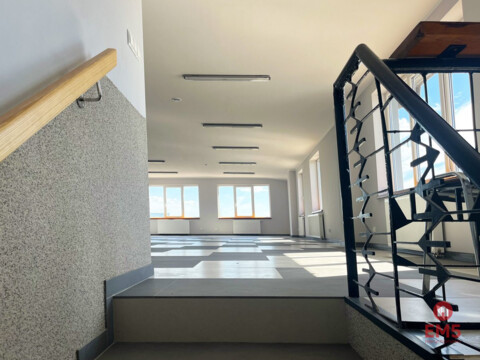 Business premises for rent