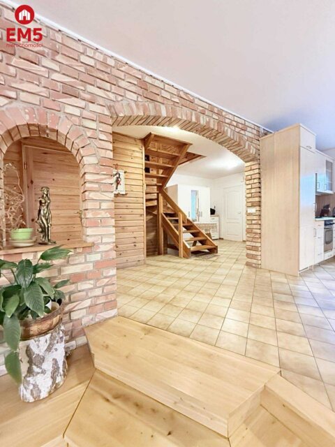 дом на продажу