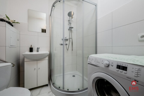 Najlepsza lokalizacja, 2 pokoje do wprowadzenia