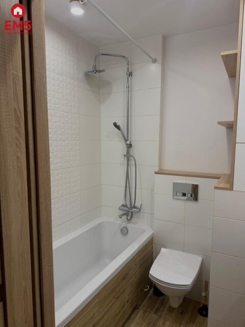 4 pokojowe mieszkanie  parter  Mieszka I