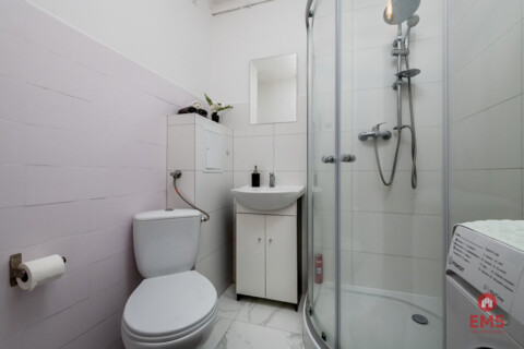 Najlepsza lokalizacja, 2 pokoje do wprowadzenia