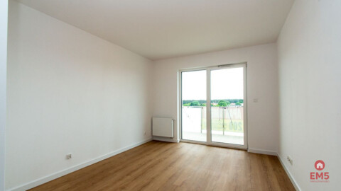 Apartament piętrowy z widokiem na jezioro Białe