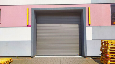 Business premises for rent