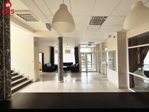 Business premises for rent