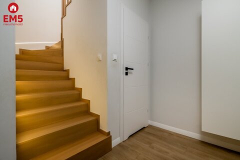 дом на продажу