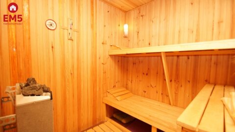 Dom z sauną i oranżerią, Jaroszówka