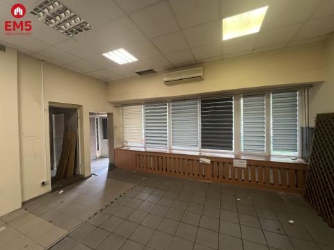 Business premises for rent