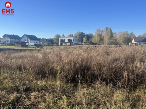 Działka w Choroszczy 800-1600 m2.