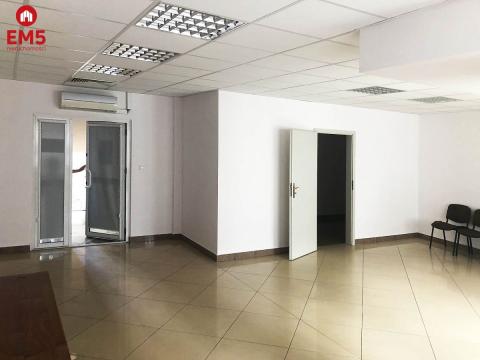 Business premises for rent