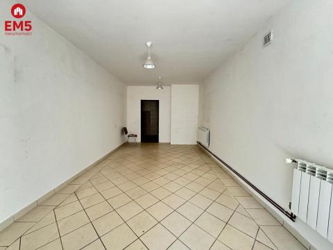 Business premises for rent