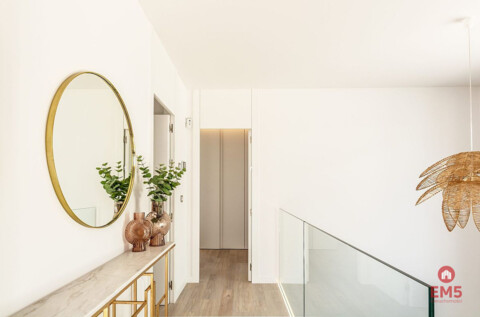 Dom blisko morza z Domkiem dla Gości