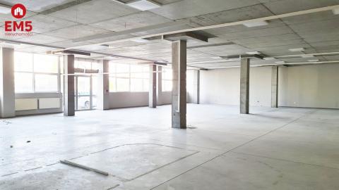 Business premises for rent