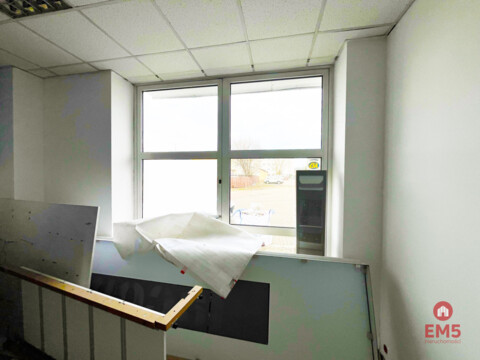 Business premises for rent