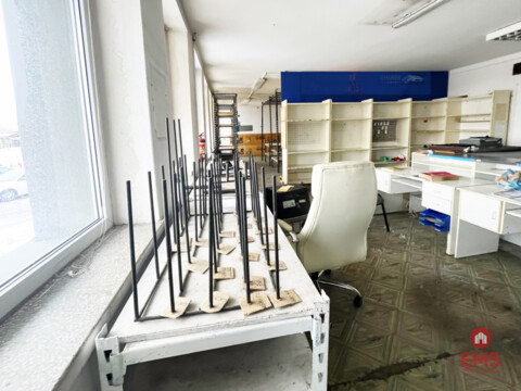 Business premises for rent