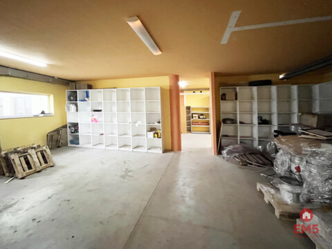 Biura z magazynem do wynajęcia