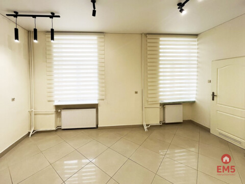 Business premises for rent