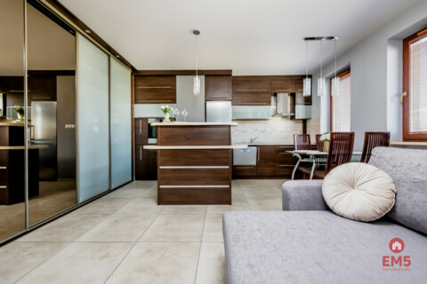 2 pokoje w centrum, gotowe do wprowadzenia