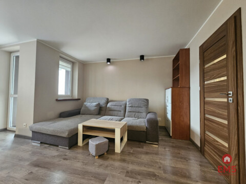 Przestronne 3 pokojowe mieszkanie