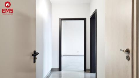 Biuro, gabinet 42 m2. Nowe Miasto.