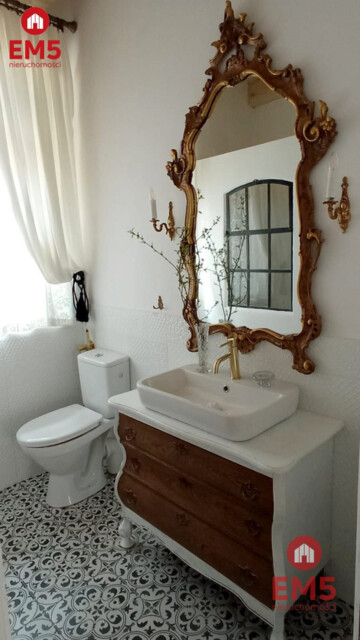 Dwa domy blisko jeziora – Serwy, gm. Płaska