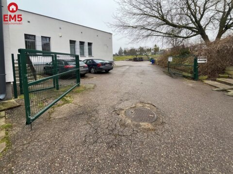 Business premises for rent