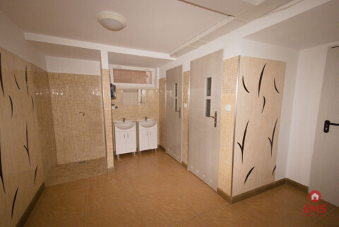 Business premises for sale