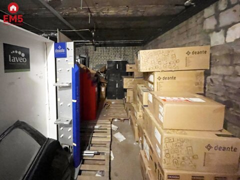 Business premises for rent