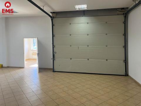 Business premises for rent