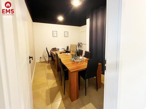 Business premises for rent