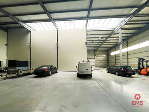 Warehouse/hall for rent