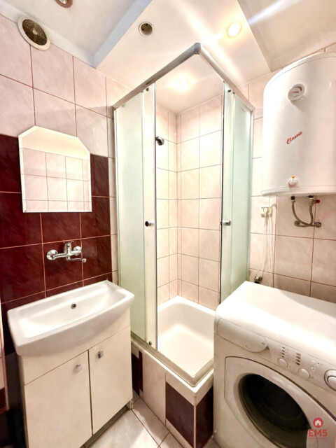 Na sprzedaż: 3-pokojowe mieszkanie w centrum