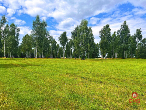 Działki budowlane nad jeziorem Luterskim.