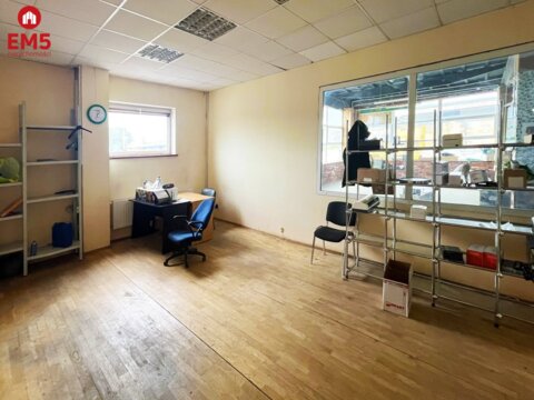 Polecamy budynek magazynowo produkcyjny 590m2.
