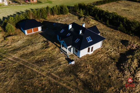 Dom 190 m² w stanie surowym – duża działka 5000 m²