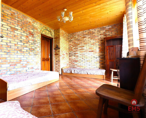 Dom turystyczny nad Jeziorem Serwy