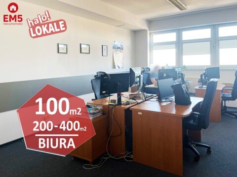 Biuro z widokiem na panoramę miasta