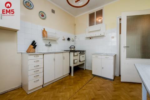 Blisko parku 2 pok. parter z ogródkiem.
