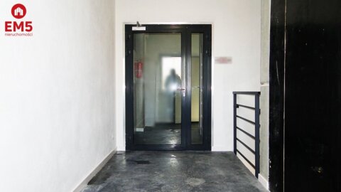 Business premises for rent